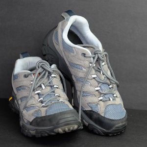 Size 8 Merrell Women's Sneakers